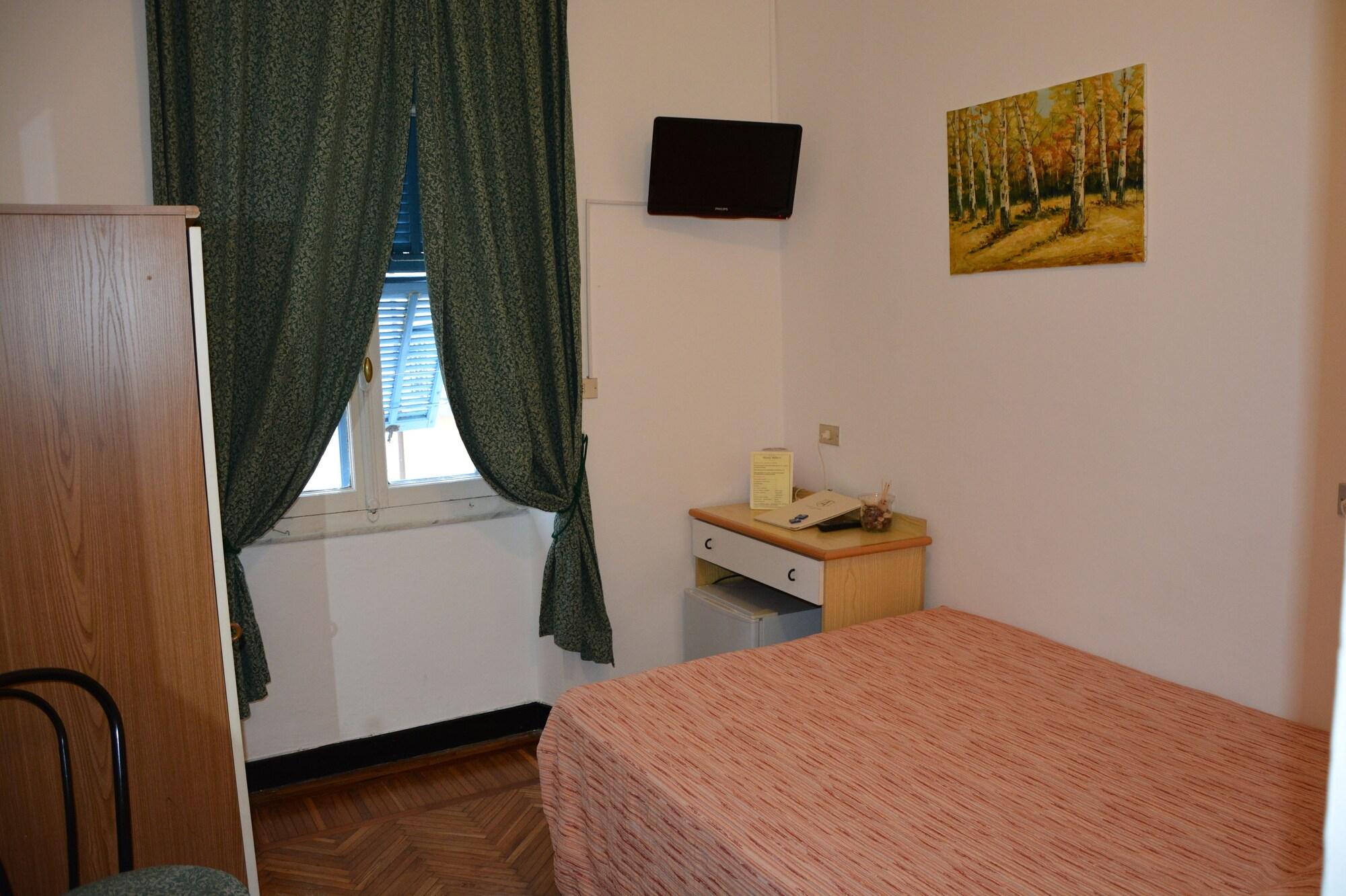 אלסיו Hotel Alfieri מראה חיצוני תמונה