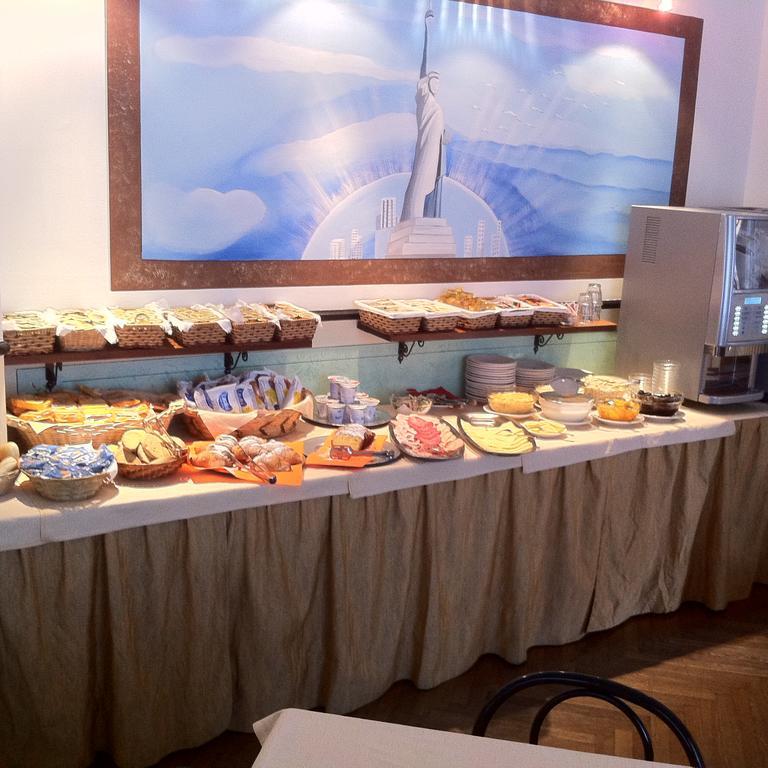 אלסיו Hotel Alfieri מראה חיצוני תמונה