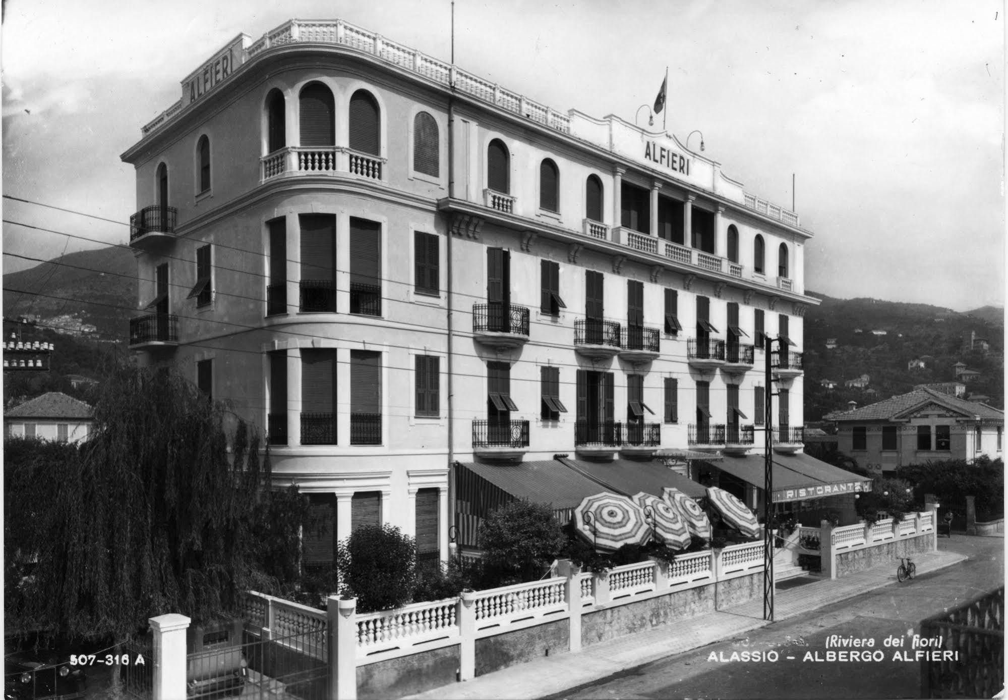 אלסיו Hotel Alfieri מראה חיצוני תמונה
