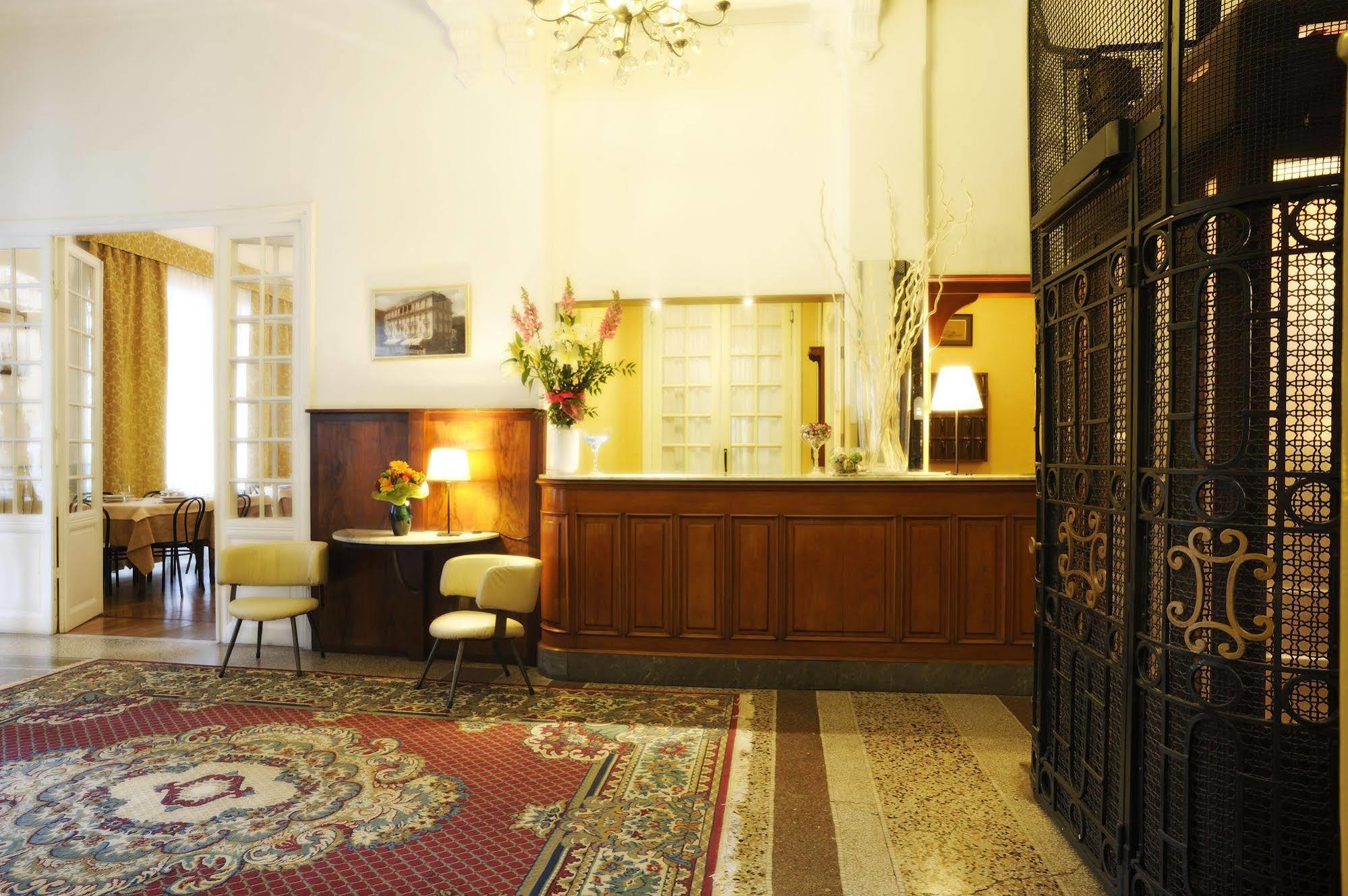 אלסיו Hotel Alfieri מראה חיצוני תמונה